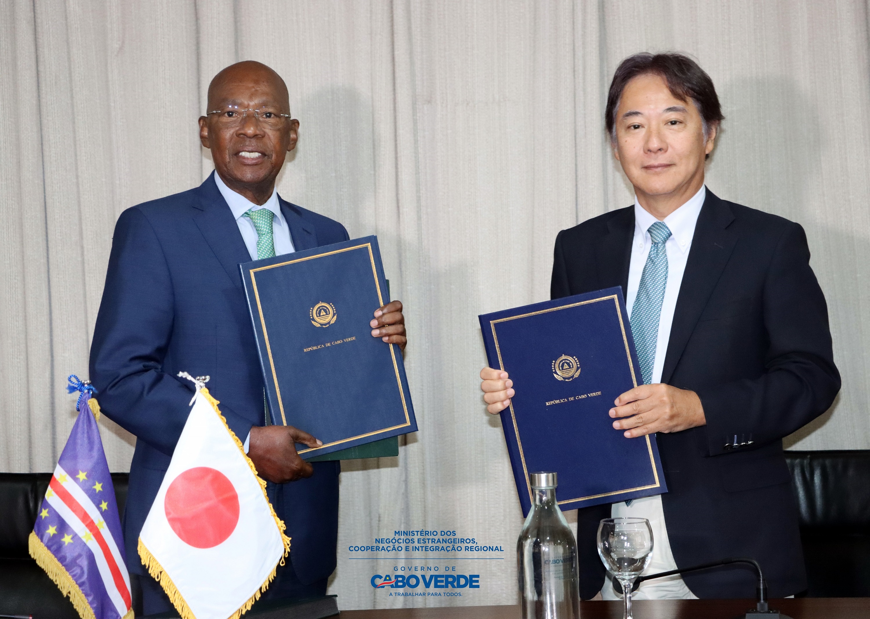 Cabo Verde e Japão assinam acordo do programa de assistência alimentar no valor de 150 milhões de Ienes